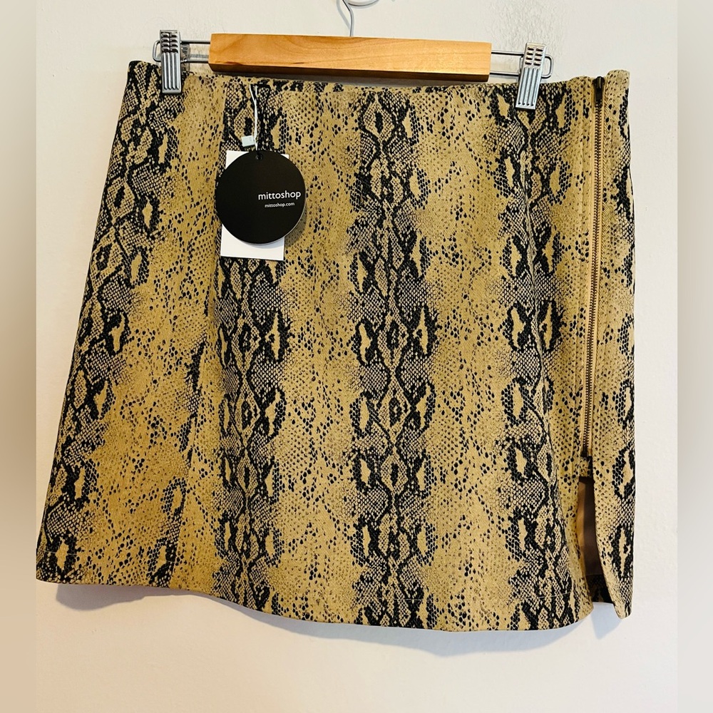 3/$20 Mittoshop NWT Queen Cobra Snake Print Denim Mobwife Mini Skirt Large